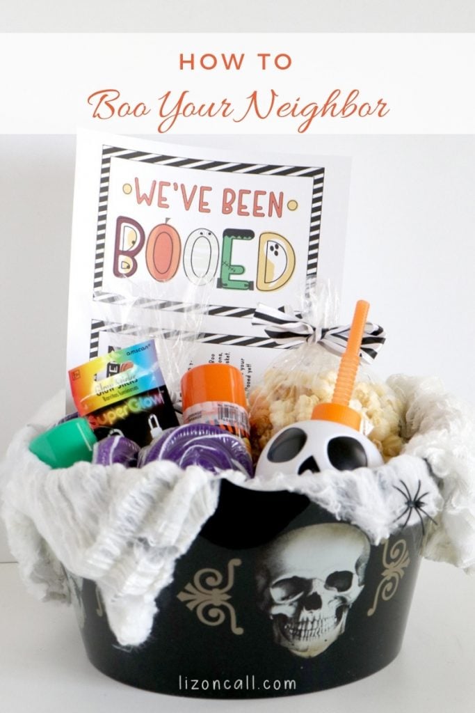 What is Halloween Booing? 5 Ways To Surprise Your Neighbors This