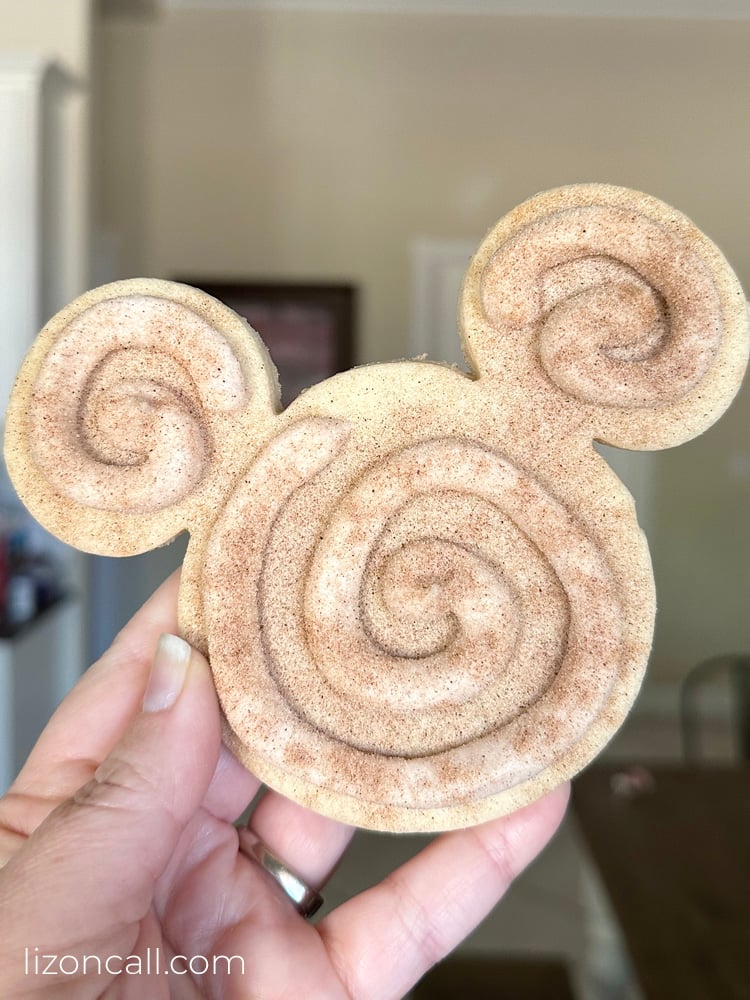 Mickey Mouse Inspired Sandwich Cookies - Budget Savvy Diva