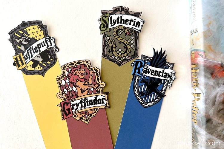 Harry Potter Ribbon Bookmark - Hogwarts House Gryffindor